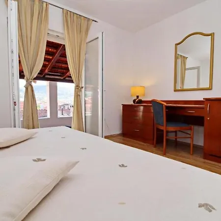 Lucija - Two Bedroom With Terrace And Garden View * וולה לוקה